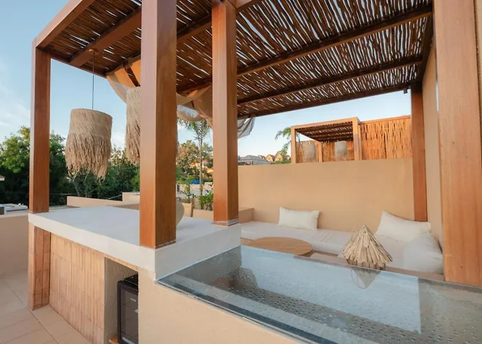 Villa Mexican Design With Pool And Rooftop Uluwatu (Bali)