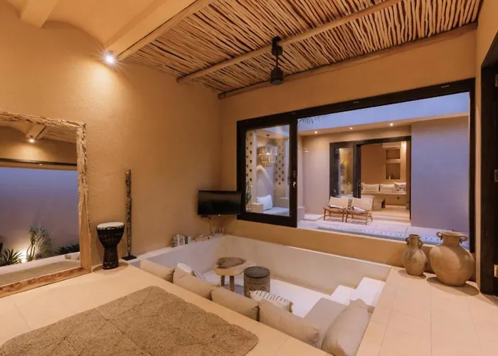 Villa Mexican Design With Pool And Rooftop Uluwatu (Bali)